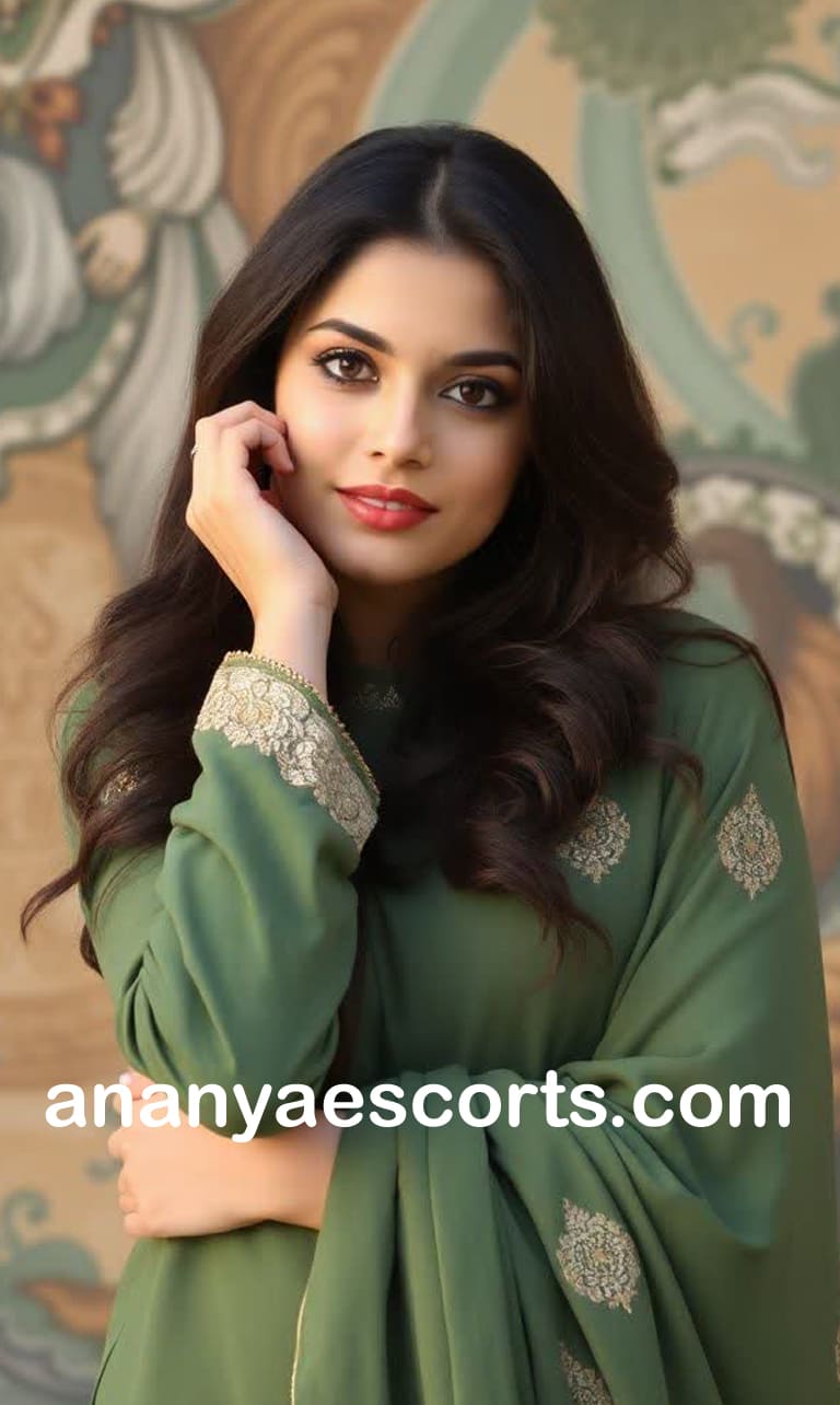Call Girls in Sanawad